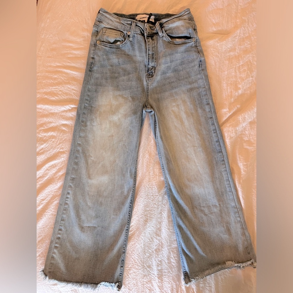 Wide/straight legs jeans, risen jeans, size 5/27
